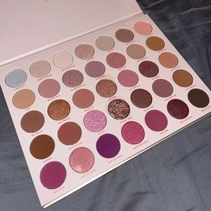 35XO Morphe Palette